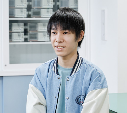 電子技術科 埼玉県立新座総合技術高校出身 石井さん